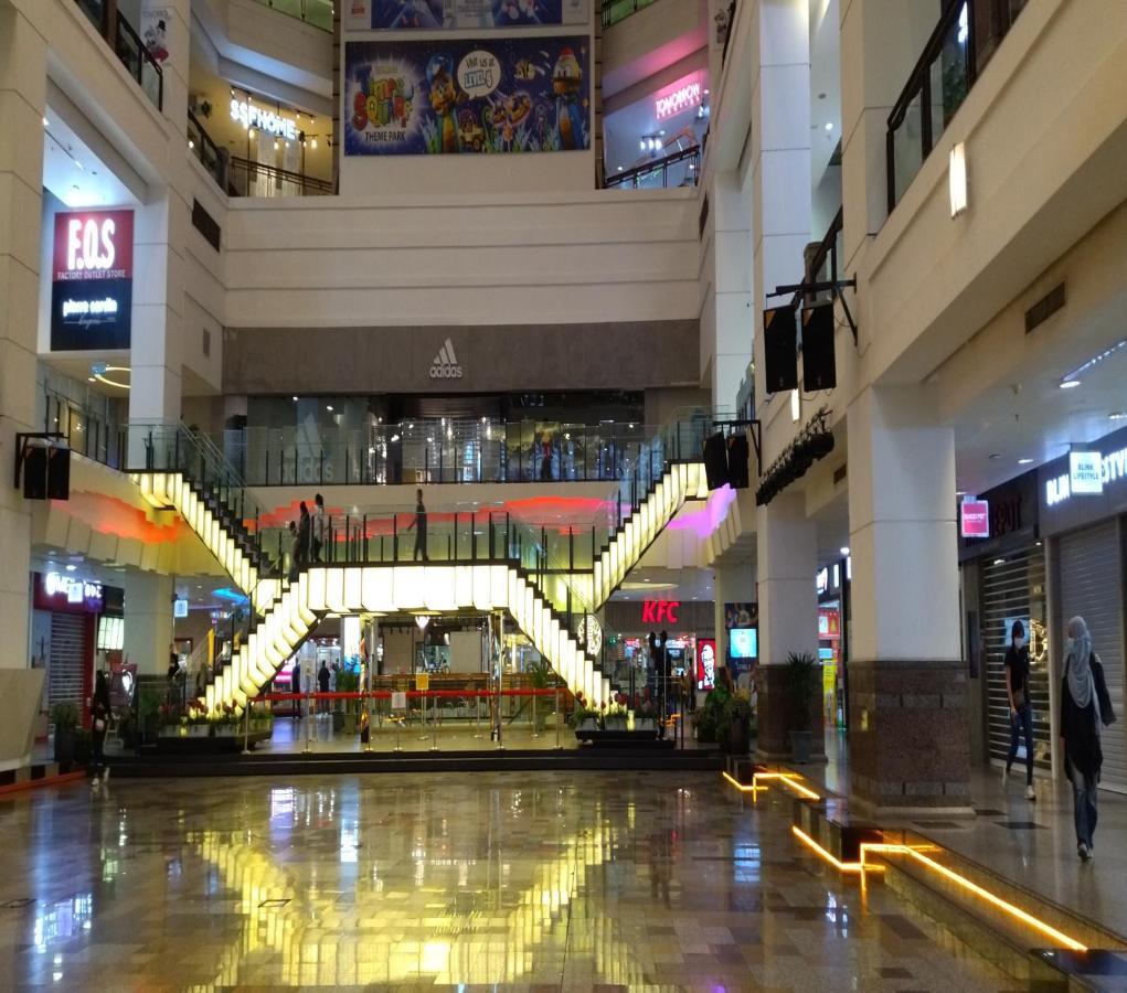 Berjaya Times Square Service Residences Kl Kuala Lumpur
